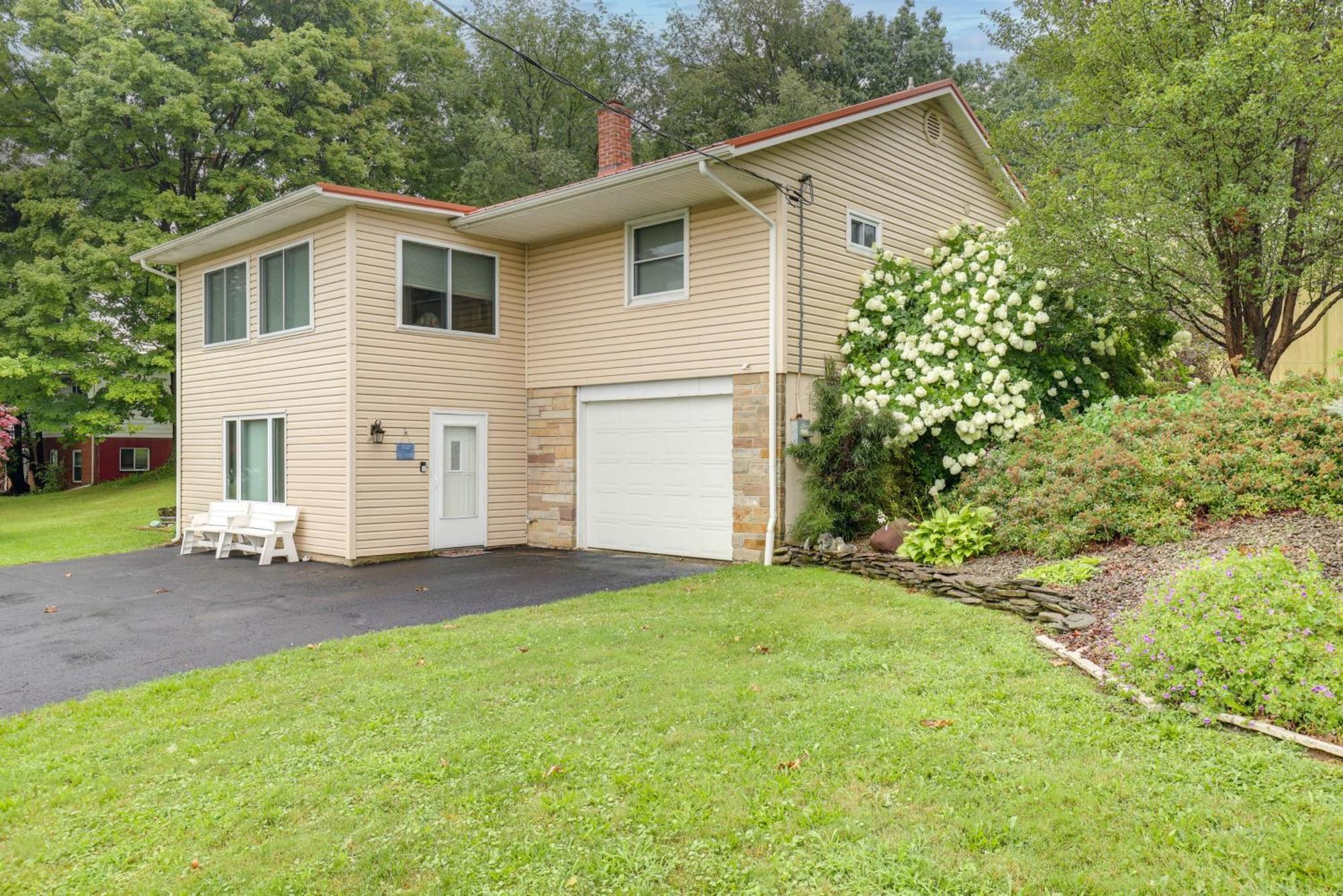 Montour Falls Apartment About 3 Mi To Seneca Lake! Exterior photo