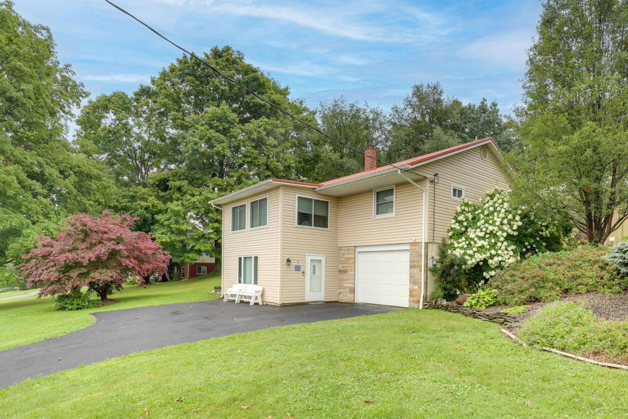 Montour Falls Apartment About 3 Mi To Seneca Lake! Exterior photo